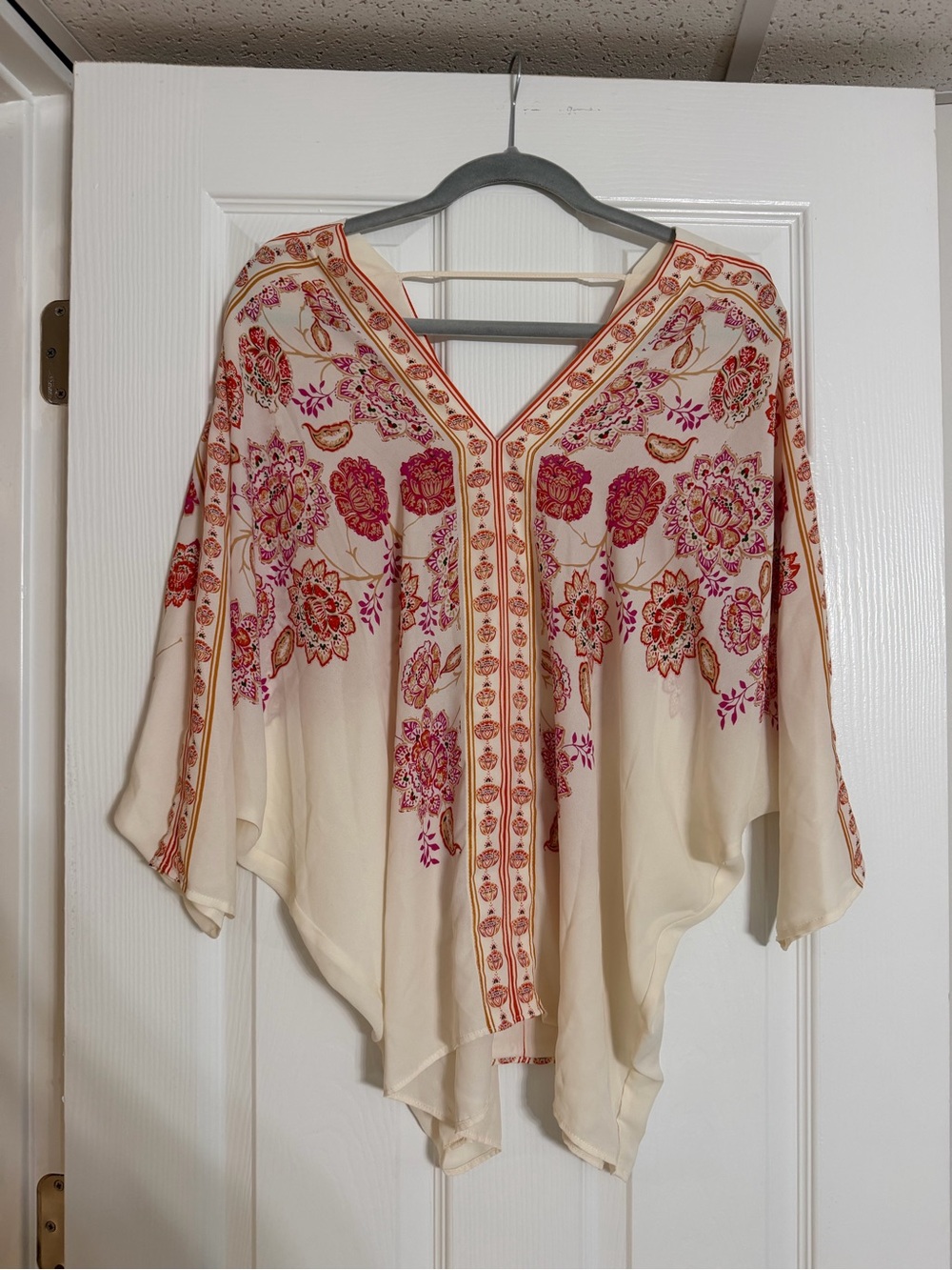 Rose & Olive Cream Boho Floral V-Neck Kimono Blouse